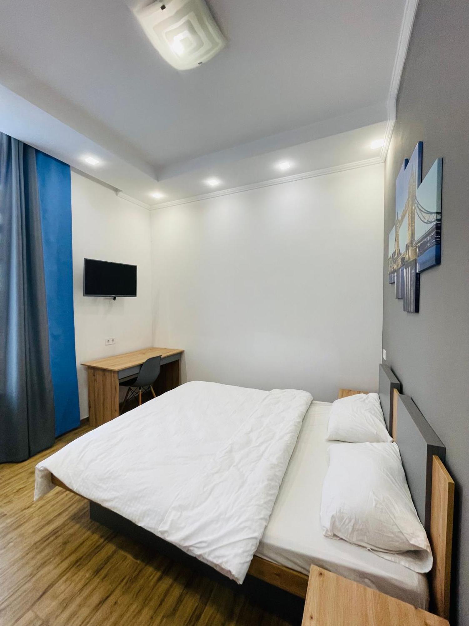 Apartment For Rent In The City Center Of Kharkiv K18 Elinaflats Zewnętrze zdjęcie