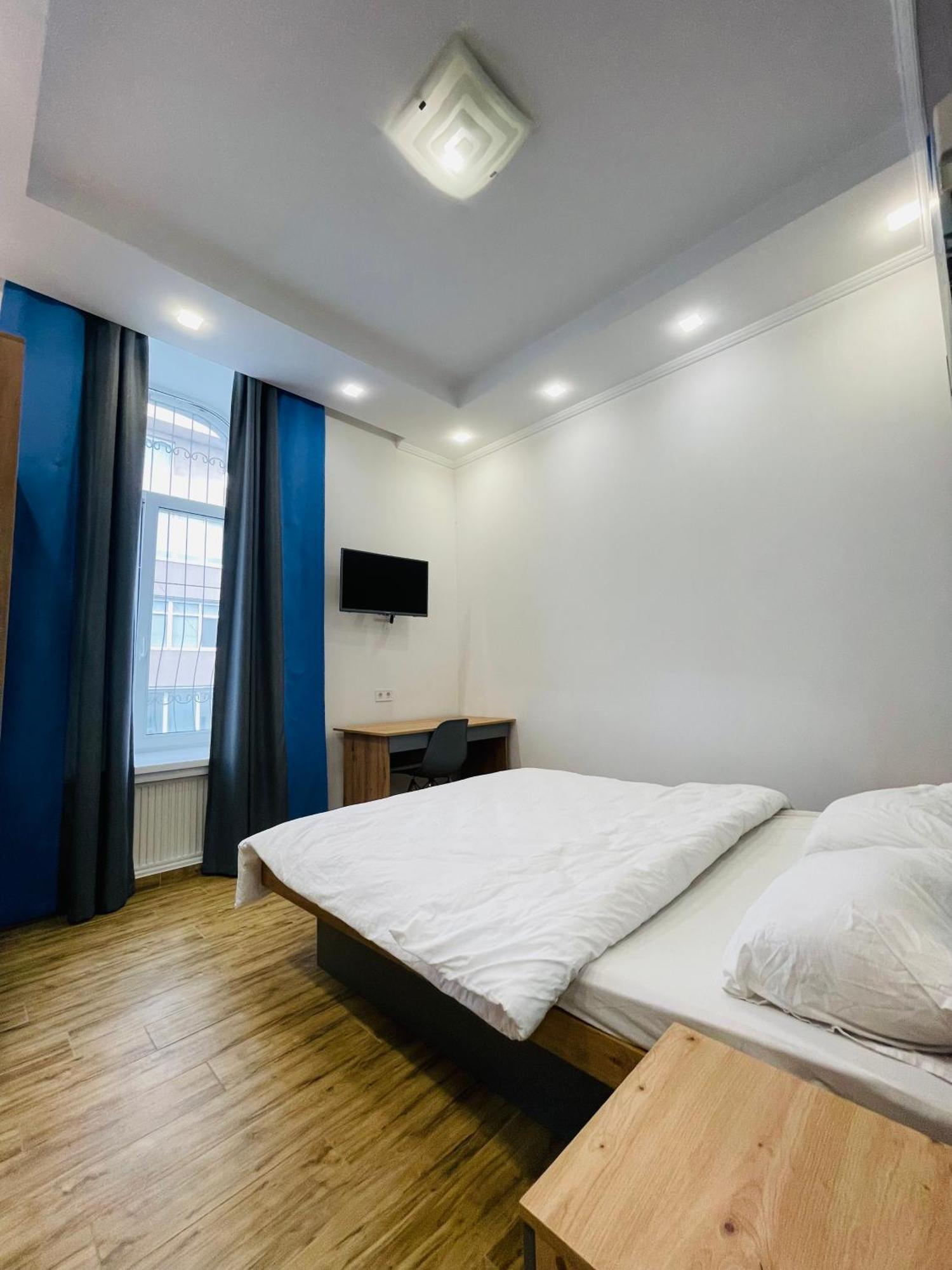 Apartment For Rent In The City Center Of Kharkiv K18 Elinaflats Zewnętrze zdjęcie